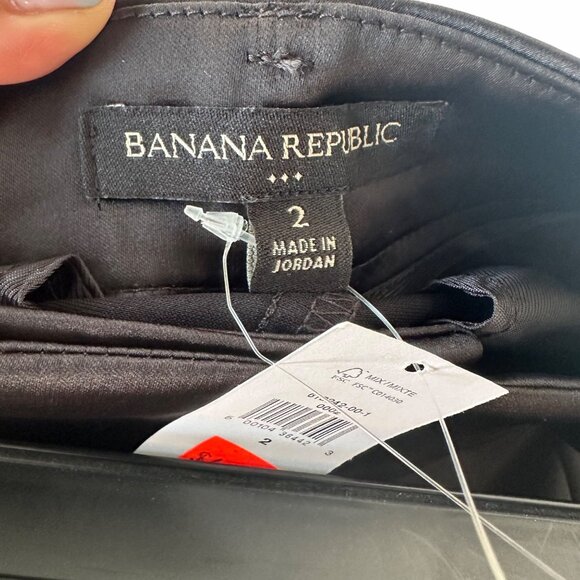 ⭐Women Satin Bermuda Short Sz 2 High-Waist Pleated Black Belt Loops Rear Pockets - Picture 7 of 8